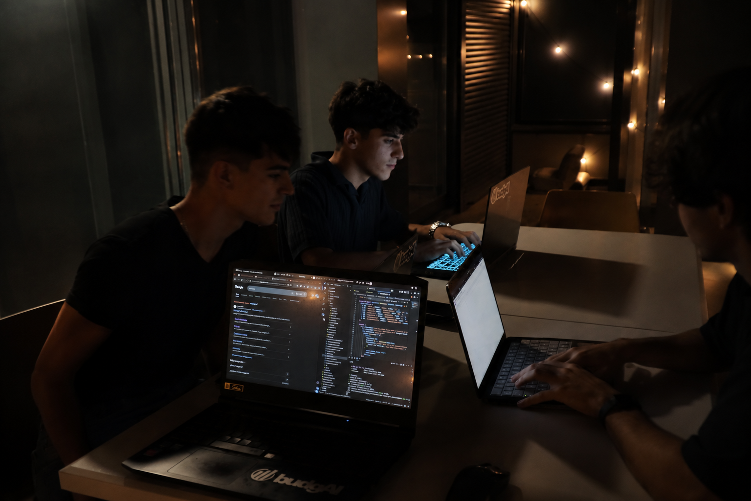 El equipo de CPAI Solutions trabajando — software a medida para pymes